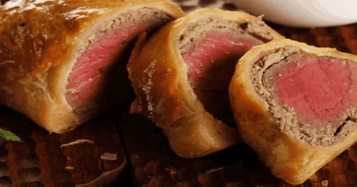 gordon ramsay's christmas beef wellington