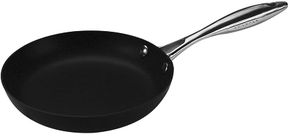 Gordon Ramsay non stick frying pan 28cm, 其他, 其他- Carousell