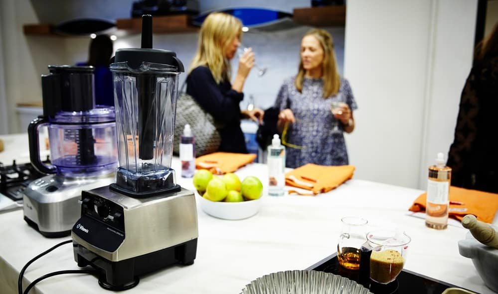 photography of a cooking class taking place at Williams Sonoma cooking school Sydney Australia with a Vitamix and Breville food processor off to the side