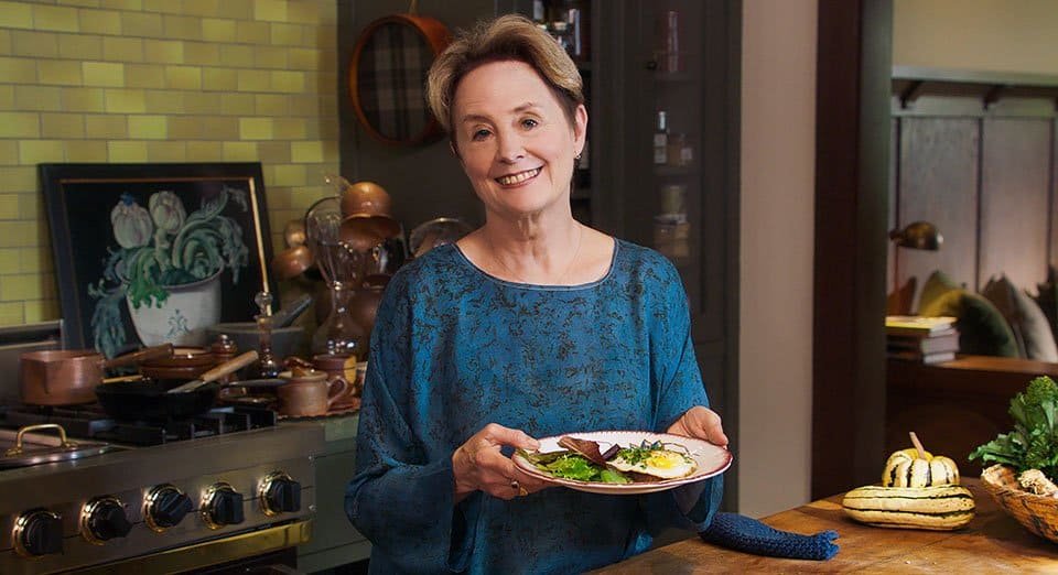learning from alice waters teaches the art of home cooking